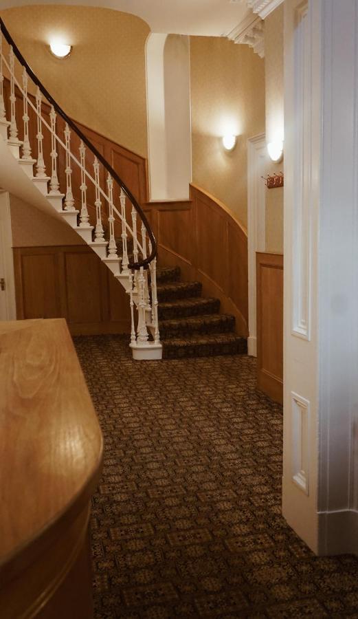 Manor House Hotel, Кокермут Екстер'єр фото